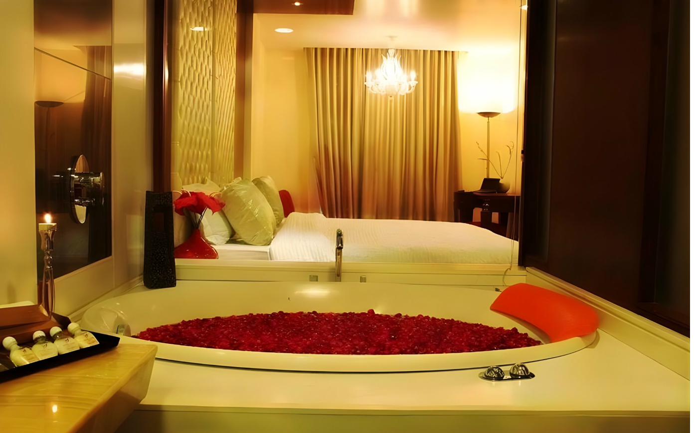 Premium Room with Free Airport Pickup