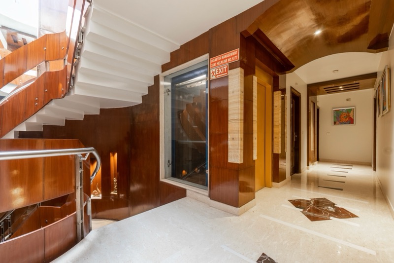 Architecture at Hotel Aura New Delhi